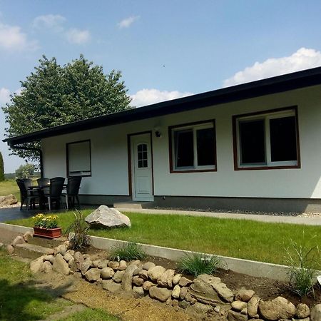 Behaglicher Bungalow Fuer Mensch Und Hund Barkhagen Luaran gambar