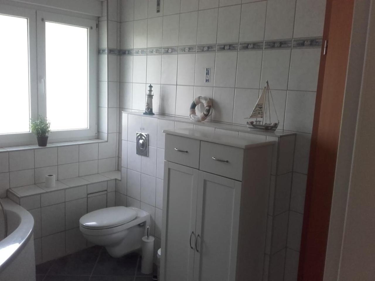 Behaglicher Bungalow Fuer Mensch Und Hund Barkhagen Luaran gambar